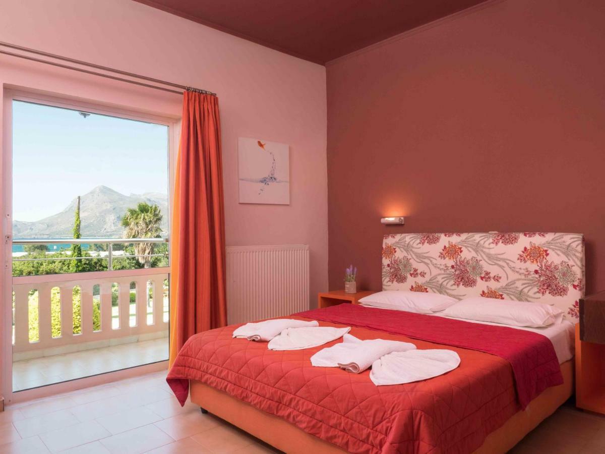 Petritos Rooms And Studios Falasarna Dış mekan fotoğraf